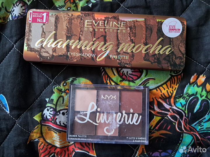 Тени для век