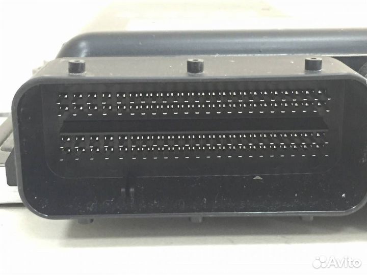 Блок управления двигателем Mitsubishi Pajero/Monte