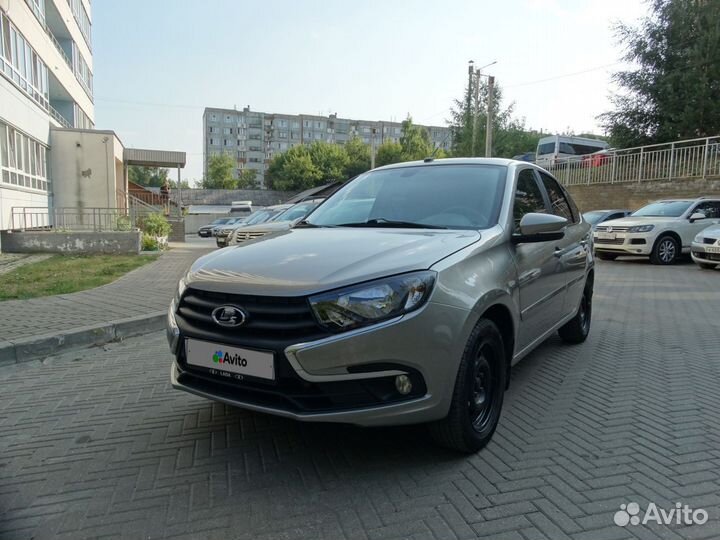 LADA Granta 1.6 МТ, 2019, 119 500 км