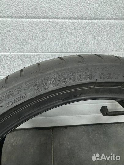 Bridgestone Potenza S001 255/35 R19 и 285/30 R19 96Y