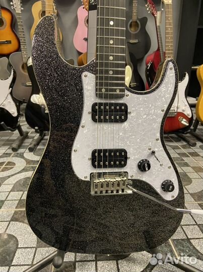 Электрогитара