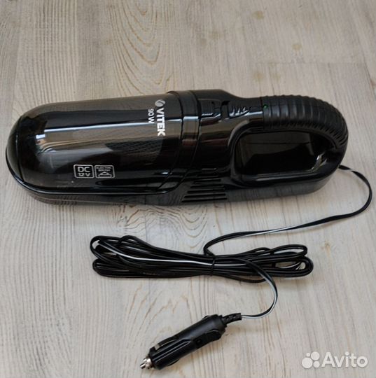 Автомобильный пылесос