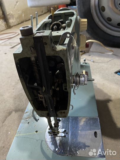 Швейная машинка на запчасти LADA-238