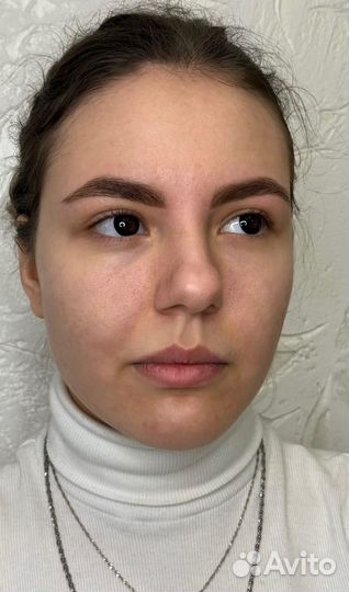 Мастер бровист