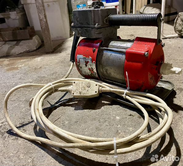 Глубинный вибратор эп-1400 (220В) Комп. Б/У