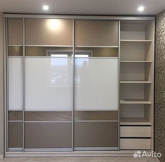 Шкаф в детскую