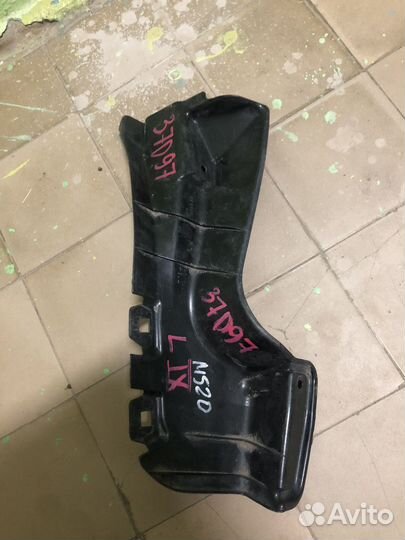 Подкрылок на Lancer 9 (Левый)