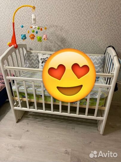 Детская кроватка маятник