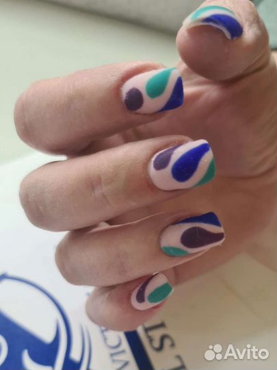 Мастер маникюра