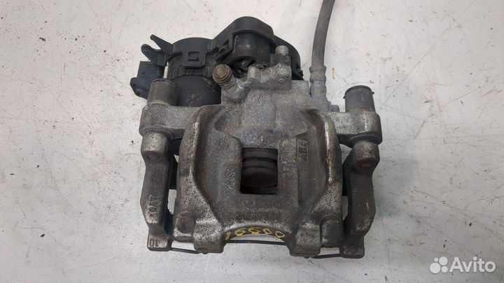 Суппорт Volvo XC60 2017, 2021