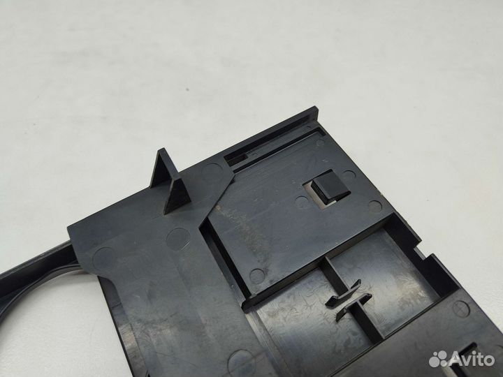 Подстаканник Suzuki Cultus GC21S 1999 г.в