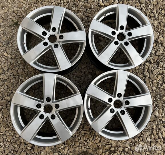 Honda R16 5;114.3 ET 50 цо 64.1 (105)