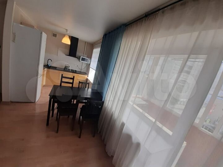 2-к. квартира, 43 м², 4/5 эт.