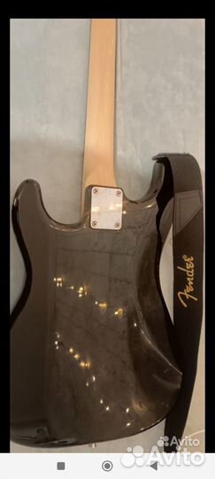 Электро гитара Fender squier bullet strat