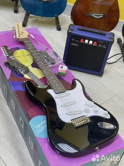 Электро гитара Davinci и набор