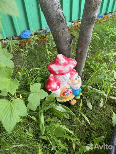 Продам фигурки доя двора