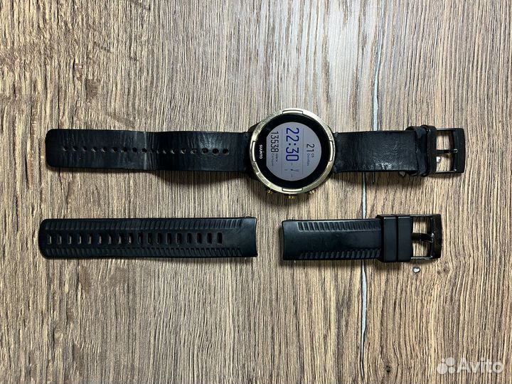 Часы Suunto 9