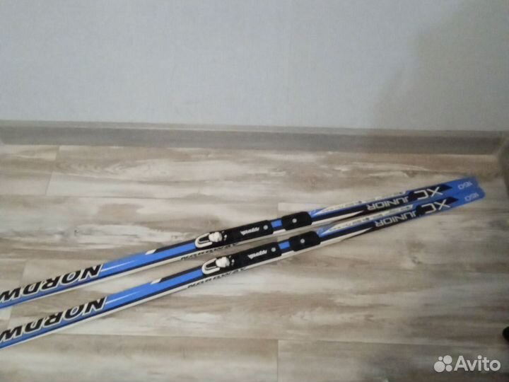 Беговые лыжи