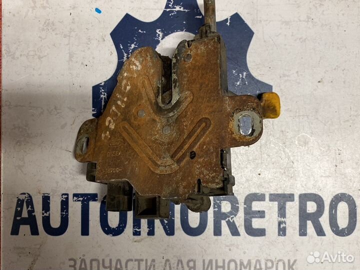 Замок капота Ford 1490196
