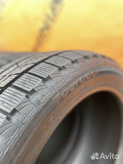 Tourador Winter Pro TSU2 235/45 R18 98V