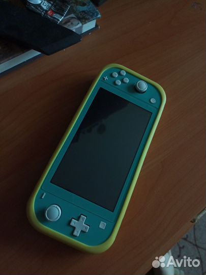 Nintendo switch lite с играми