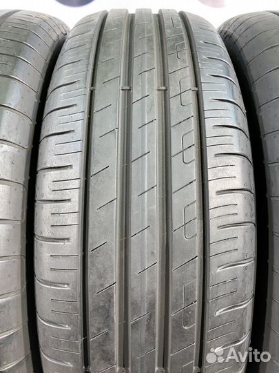 Goodyear EfficientGrip Performance 215/65 R17