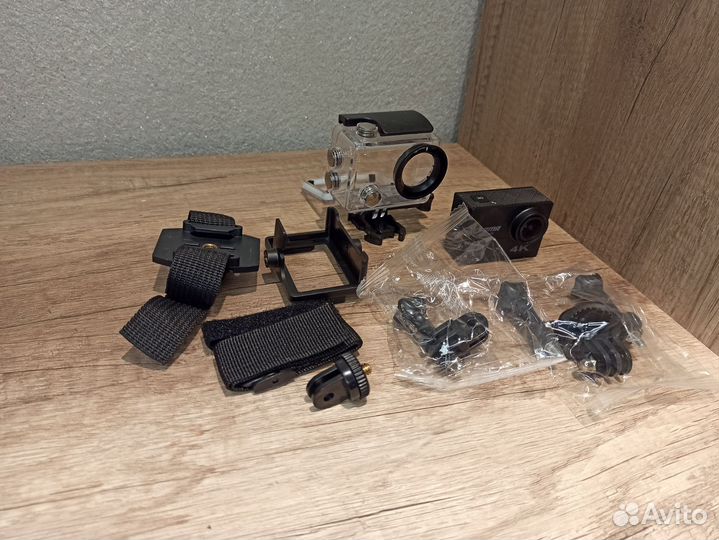 Экшн камера Digma Dicam 320