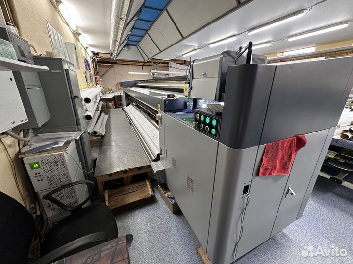 Широкоформатный плотер уф-5m