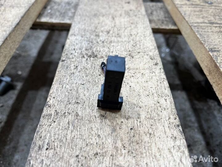 Датчик педали тормоза Bmw 1 E87 N45B16 2005