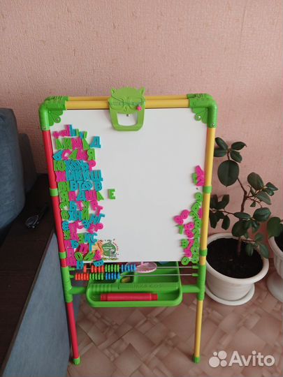 Мольберт детский двухсторонний