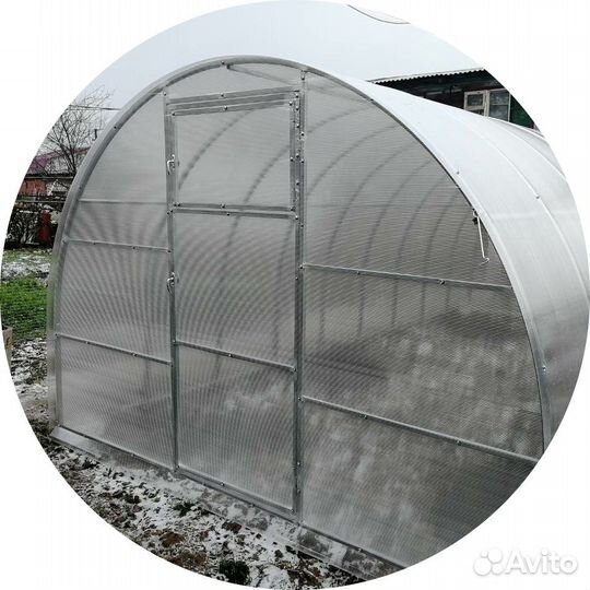 Теплица с поликарбонатом