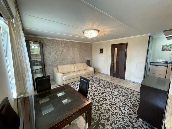 2-к. квартира, 48 м², 4/5 эт.