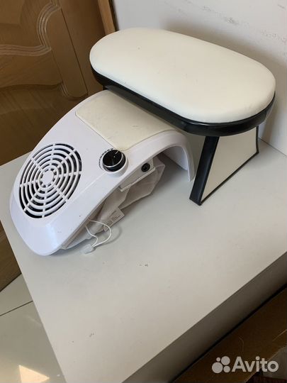 Маникюрный пылесос