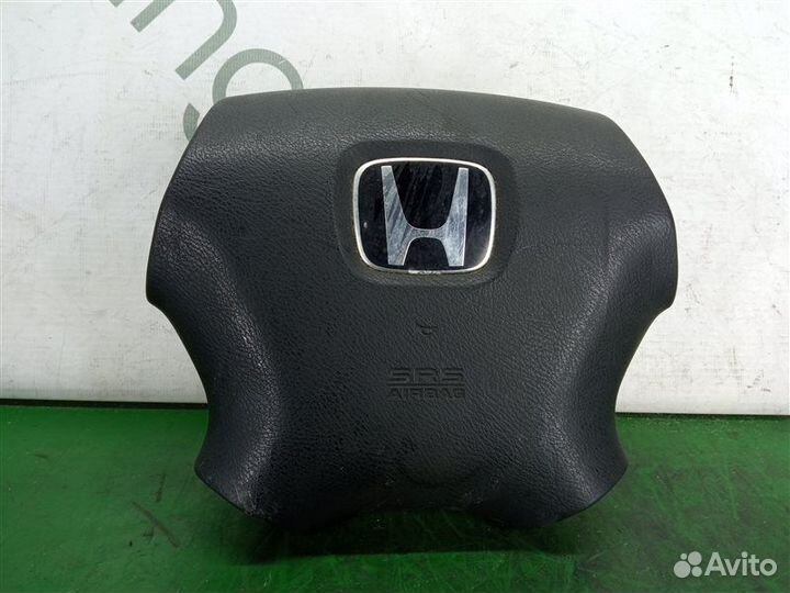 Подушка безопасности водителя Honda Stepwgn RF3