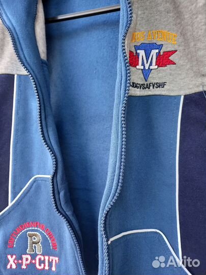 Безрукавка с капюшоном детская новая