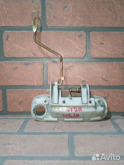 Ручка двери внешняя toyota corona premio AT211 7AFE FR/LH