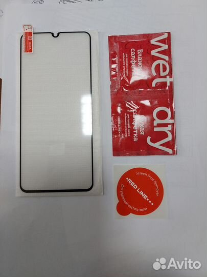 Защитное стекло на Samsung A70