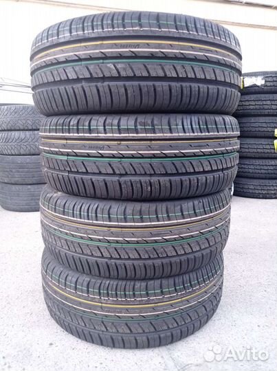 Viatti Strada Asimmetrico V-130 205/50 R17 89V