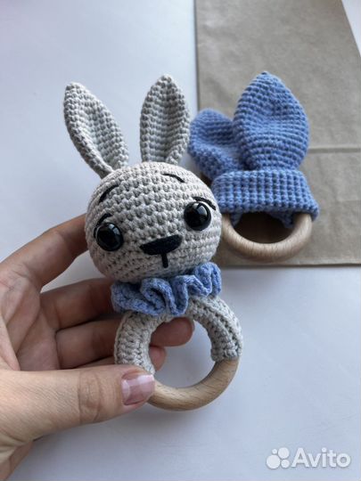 Заяц погремушка