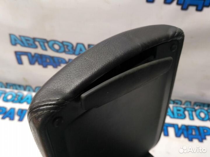 Подлокотник Audi A6 С6 2007 4F08642096PS Удовлетво