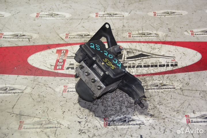 Блок ABS c Subaru Forester SG5 EJ203