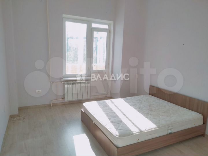 2-к. квартира, 62 м², 1/7 эт.