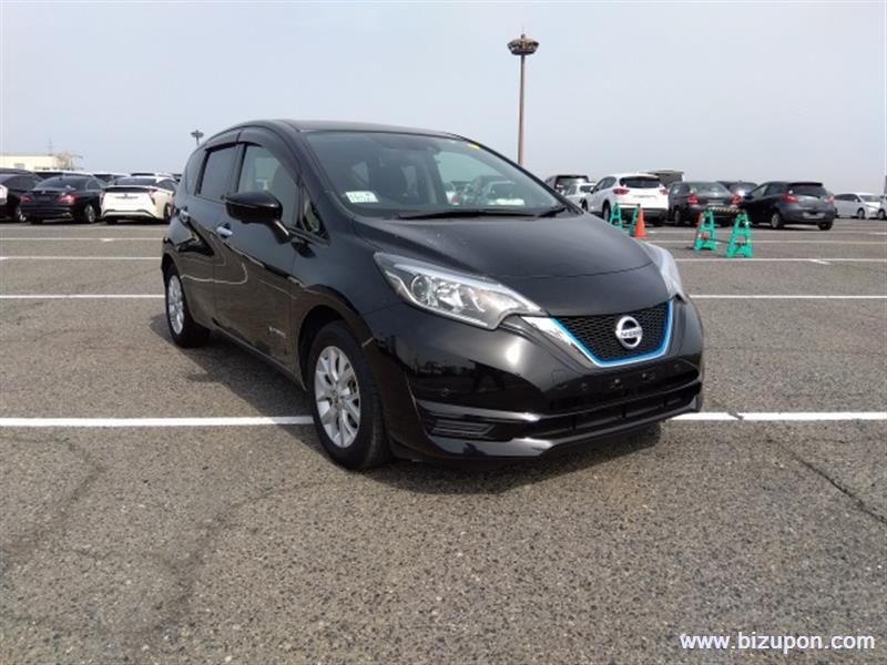 Nissan Note: фото владельца