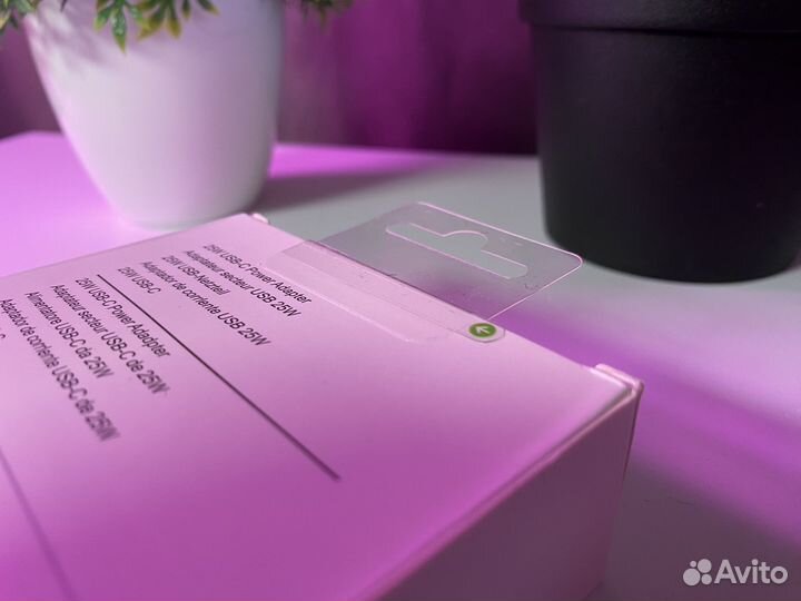 Зарядное устройство на iPhone 25w