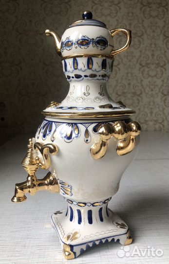 Самовар сувенирный Гжель