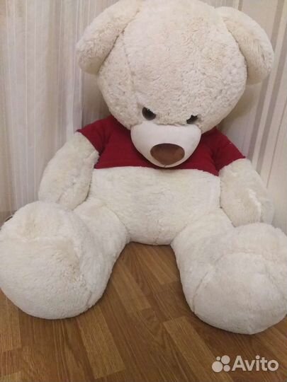 Большие плюшевые медведи