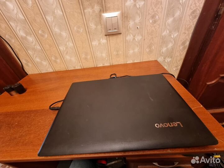 Ноутбук Lenovo IdeaPad Intel celeron 1,60 GH 2 GB