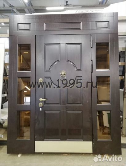 Входная дверь в дом