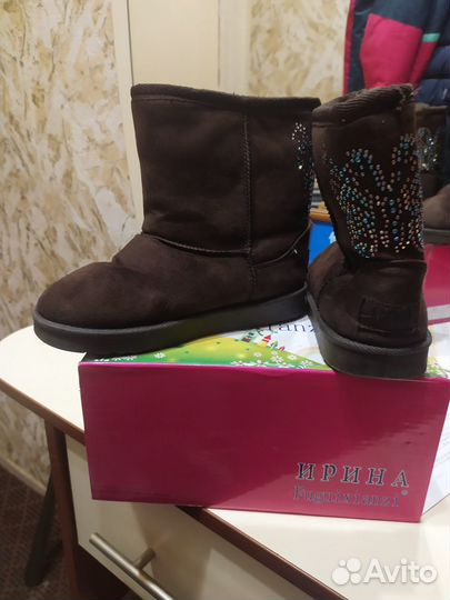 Продам угги зимние для девочки