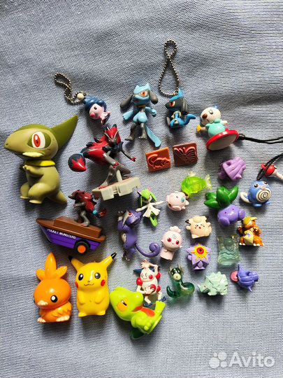 Pokemon Покемон - разные фигурки и игрушки
